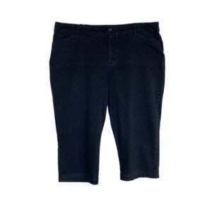 St.John’s Bay Black Cropped Capri Pants